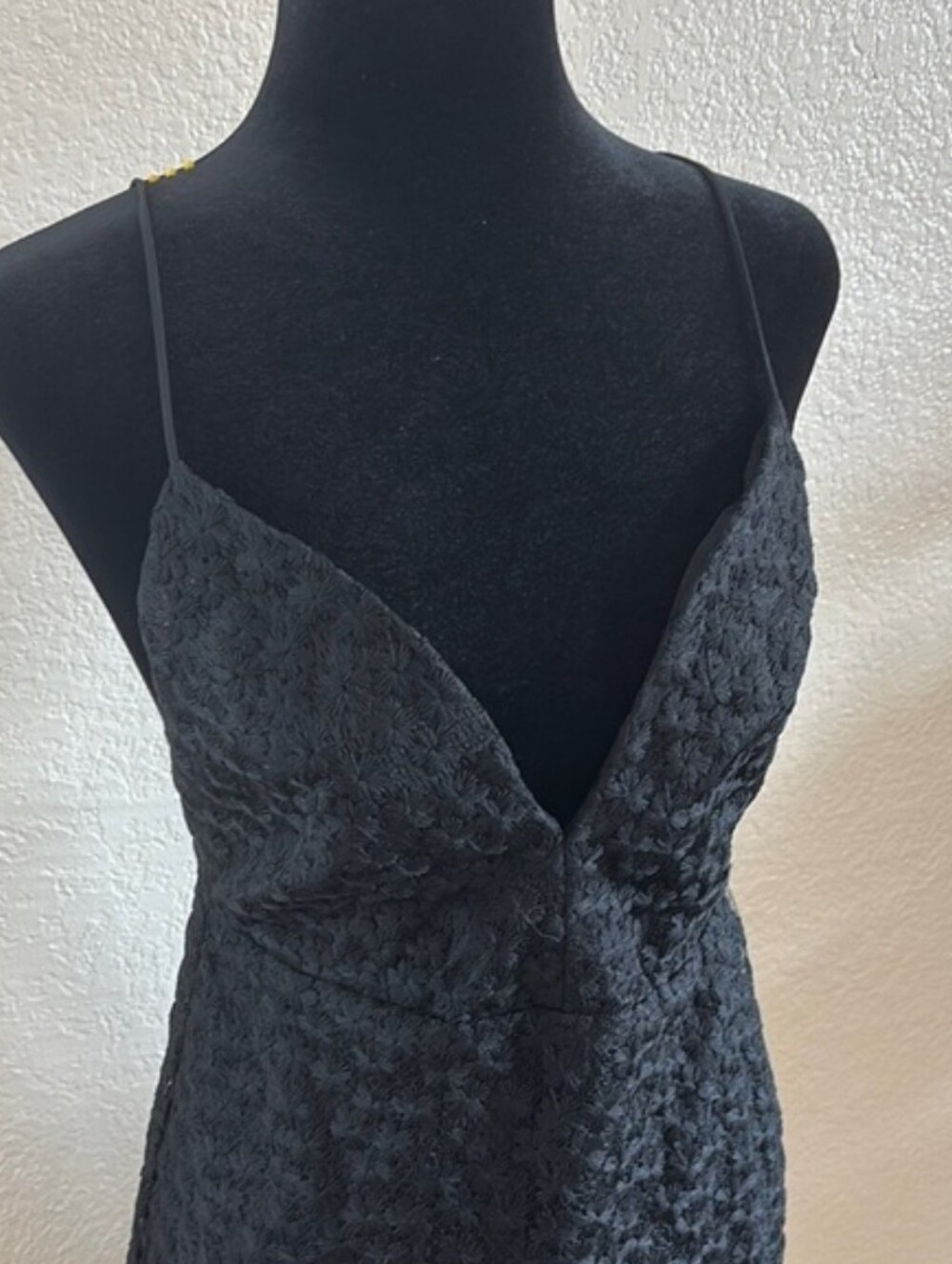 TopShop Women's Black Embroidered Lace Asymmetrical Backless Party Dress. Sz 8 - Picture 4 of 7